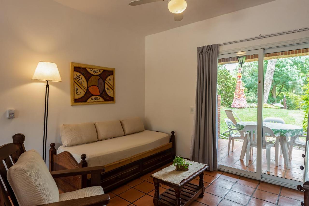 Cabanas Baden Baden Βίλα Carilo Εξωτερικό φωτογραφία