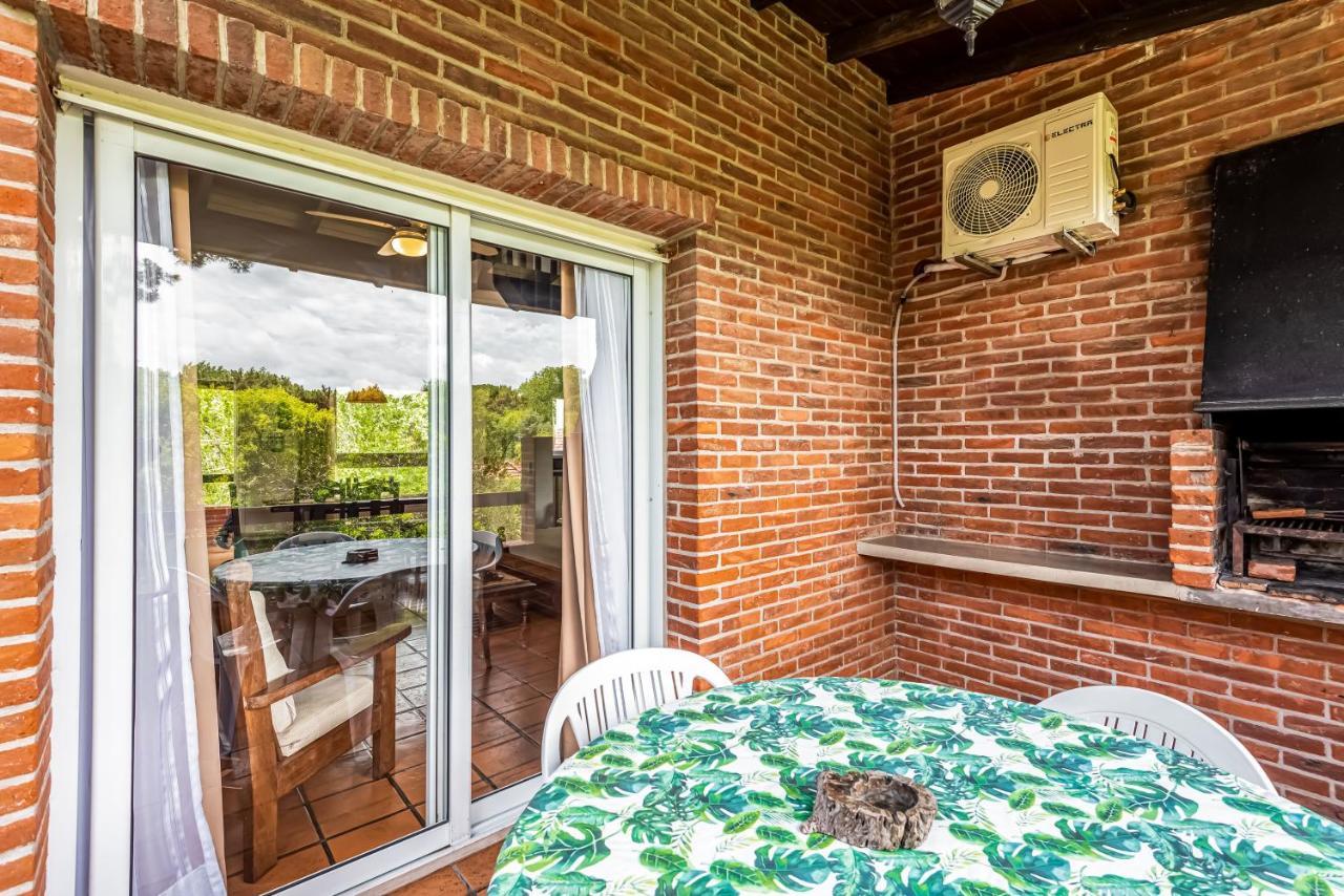 Cabanas Baden Baden Βίλα Carilo Εξωτερικό φωτογραφία