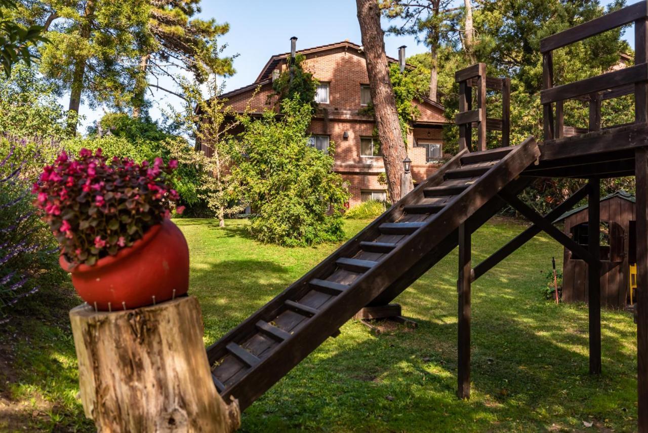 Cabanas Baden Baden Βίλα Carilo Εξωτερικό φωτογραφία