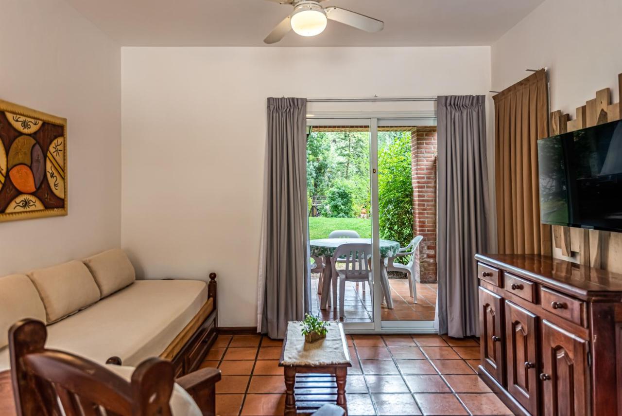 Cabanas Baden Baden Βίλα Carilo Εξωτερικό φωτογραφία